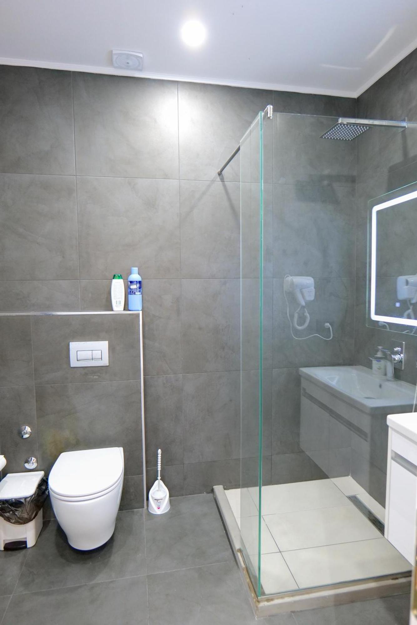 Hotel Celaj Vlorë Extérieur photo