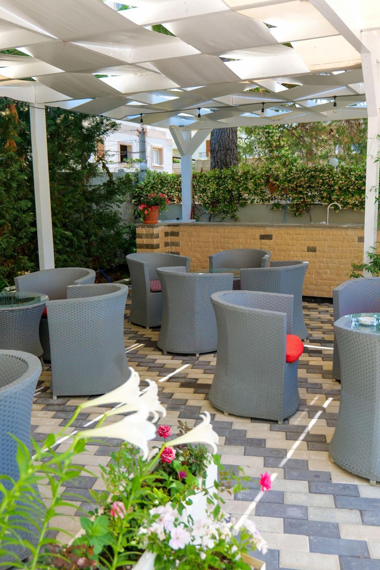Hotel Celaj Vlorë Extérieur photo