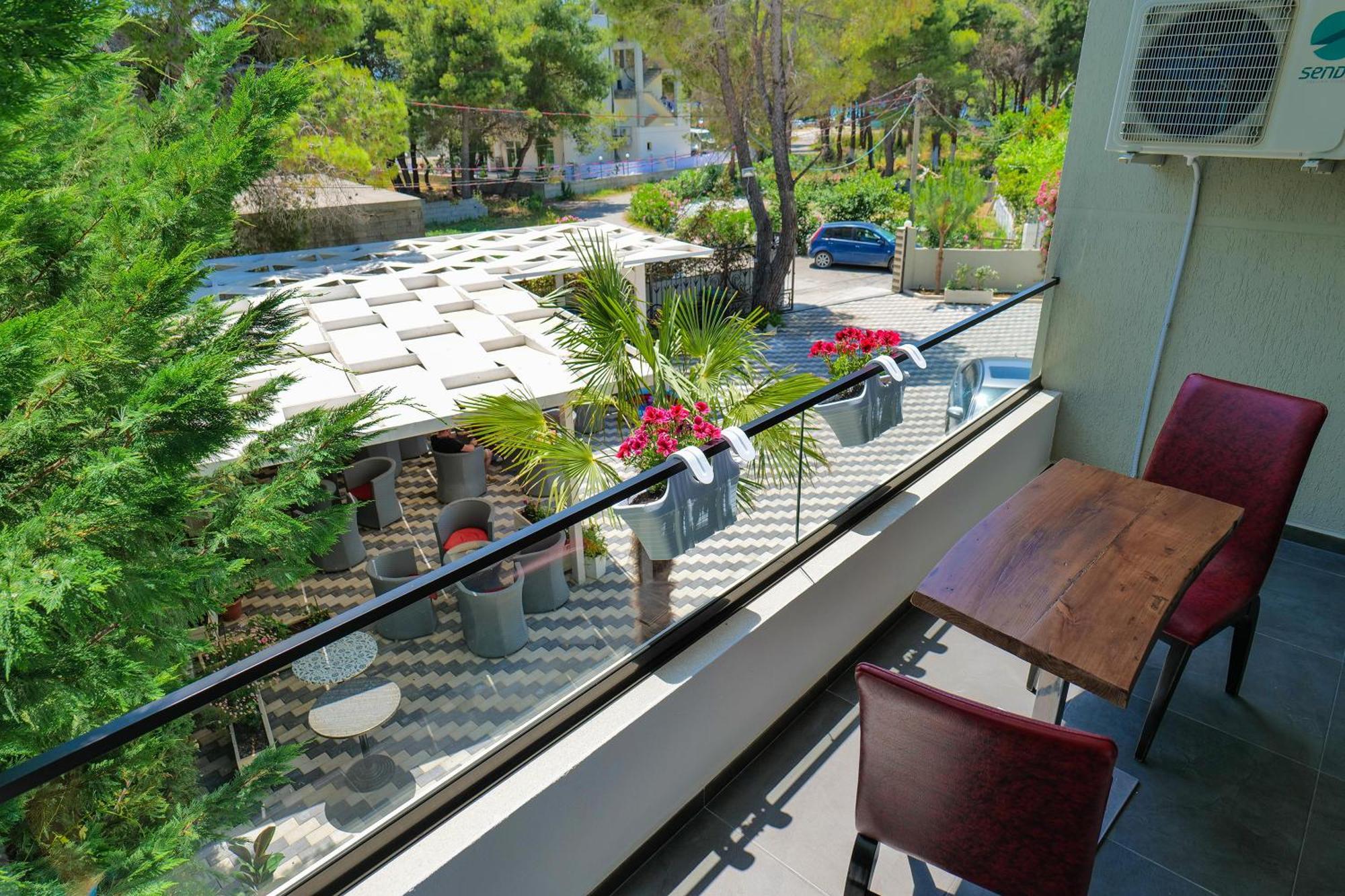 Hotel Celaj Vlorë Extérieur photo